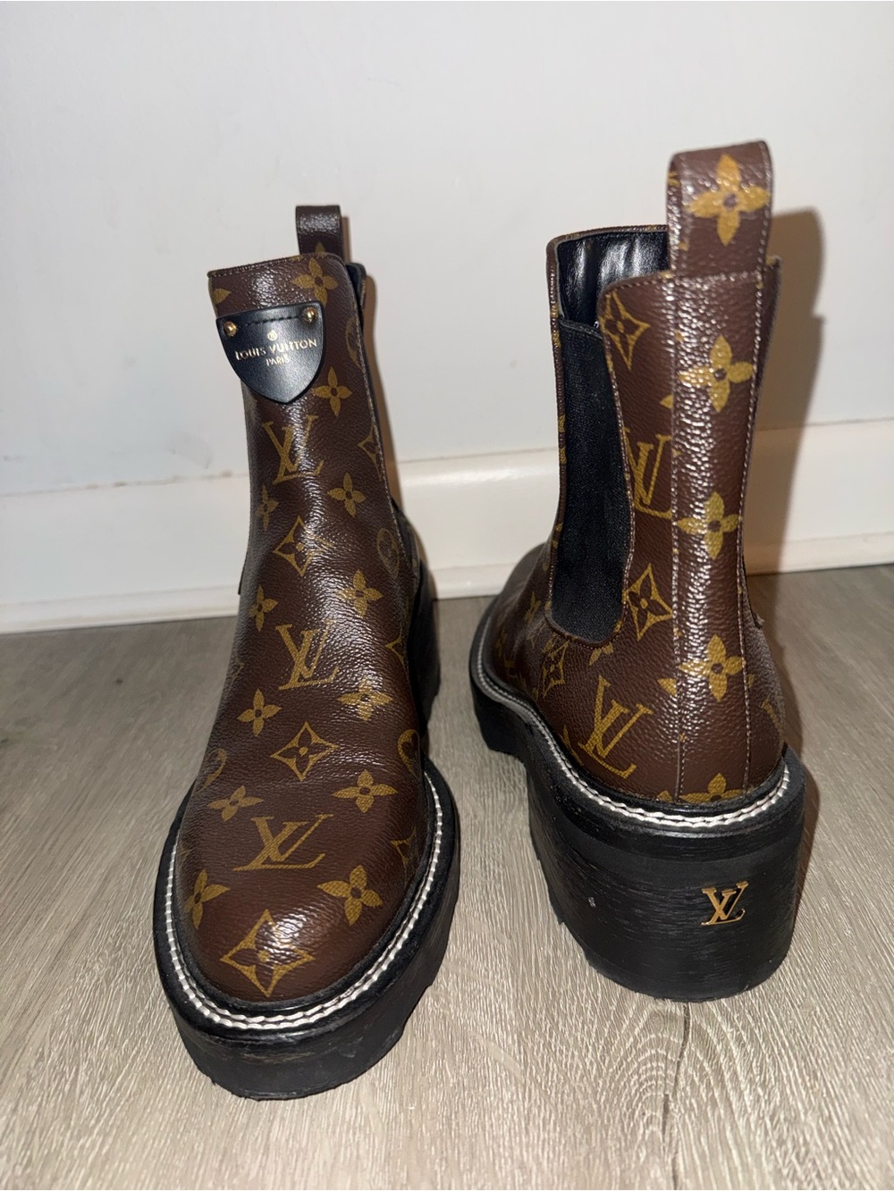 Louis Vuitton Patent Monogram Beaubourg Ankle Boots - Picture 3 of 12